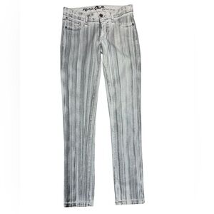 Alice + Olivia Skinny Jeans Stacey Bendet white and gray Stripe Size 6